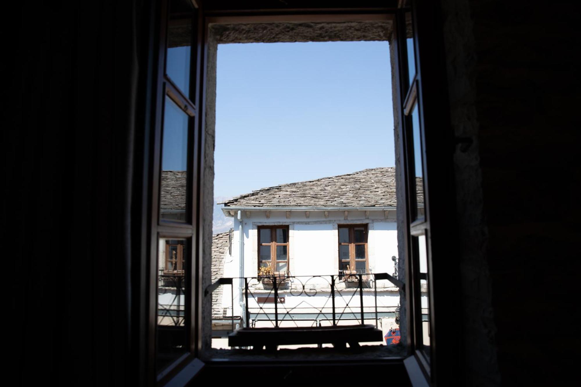 Furra Hotel Gjirokastër Extérieur photo