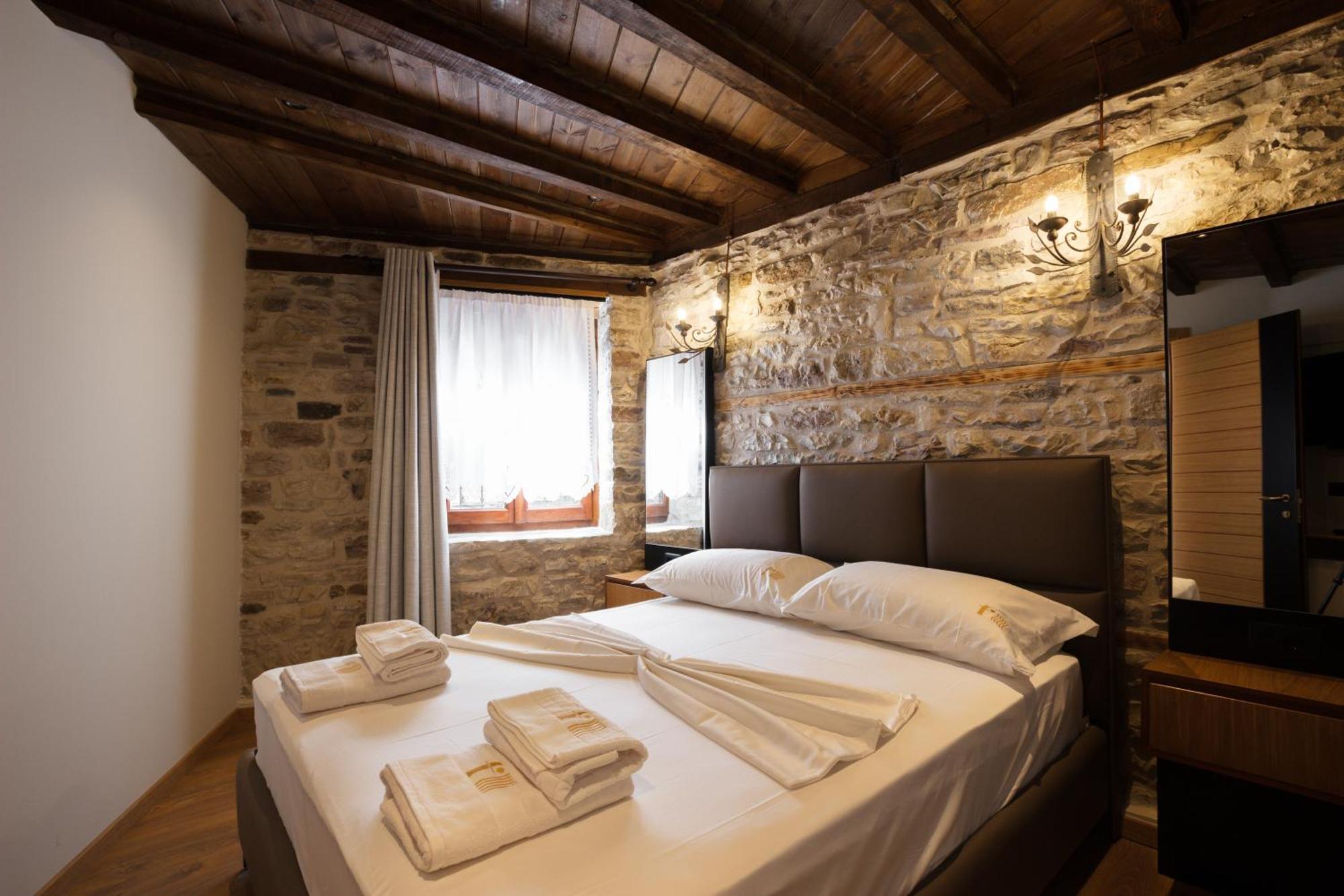 Furra Hotel Gjirokastër Extérieur photo