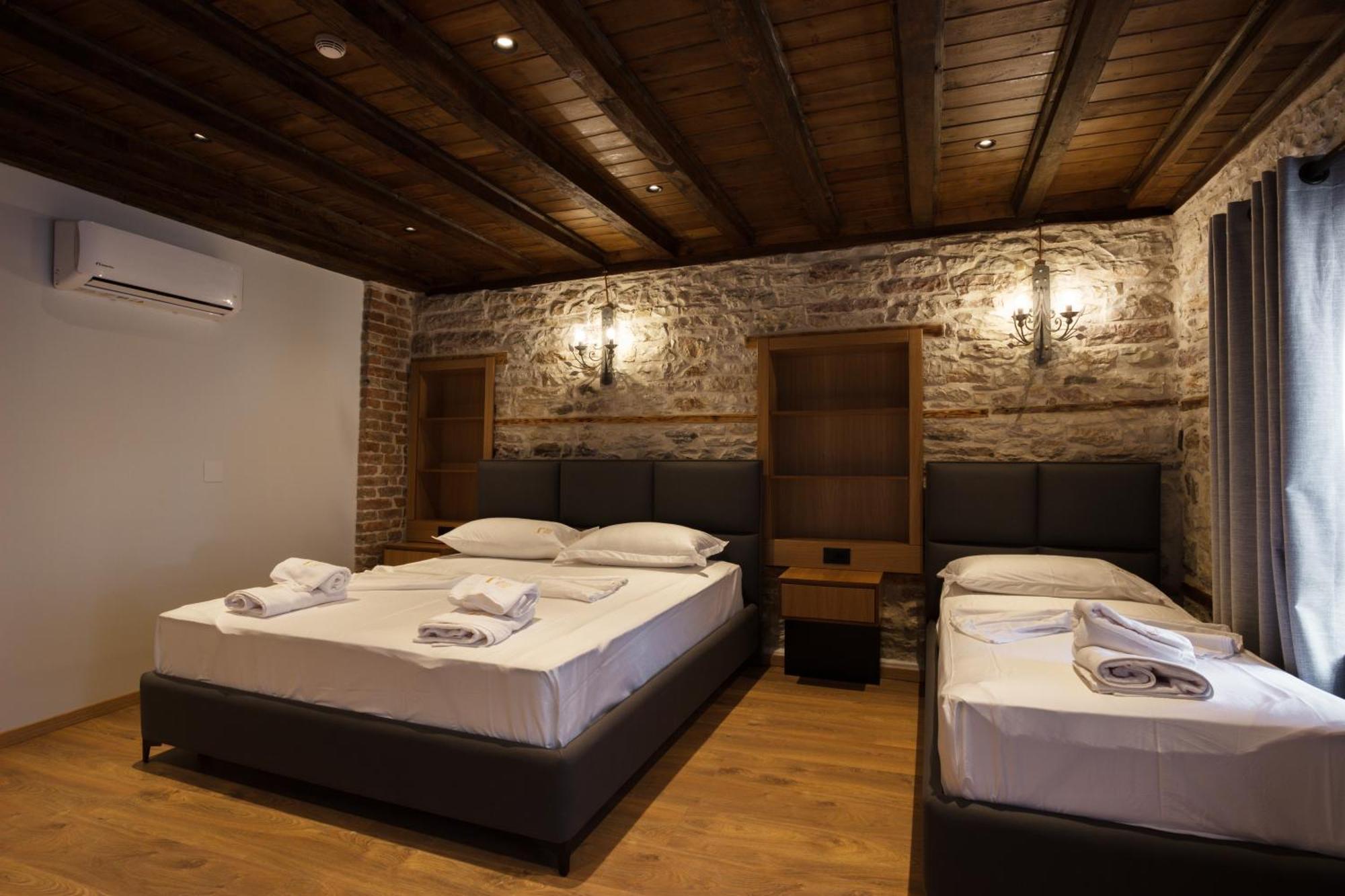 Furra Hotel Gjirokastër Extérieur photo